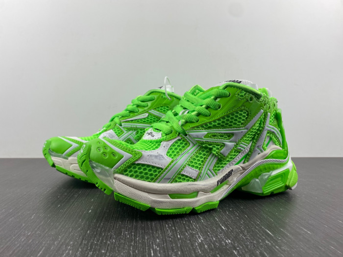 BALCIA RUNNER SNEAKER