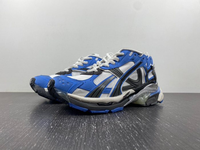 BALCIA RUNNER SNEAKER