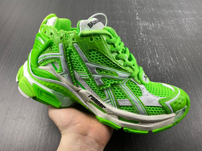 BALCIA RUNNER SNEAKER