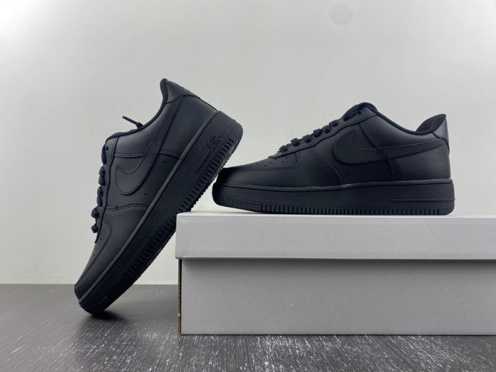 Nike Air Force 1 Low