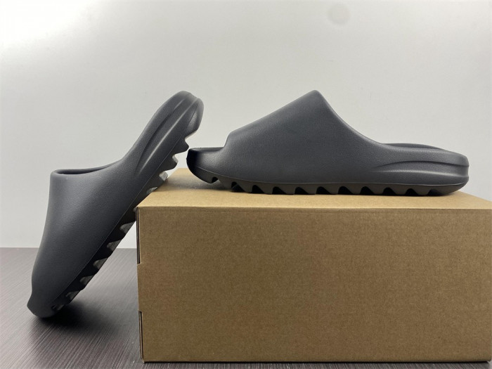 Yeezy Slide HQ6448