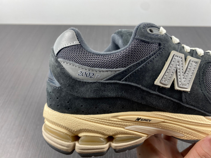 New Balance 2002R Black Dark Grey Men