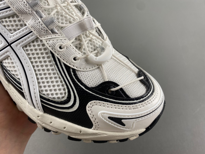 ASICS Gel-Kahana TR V4 Black White 1203A497-100