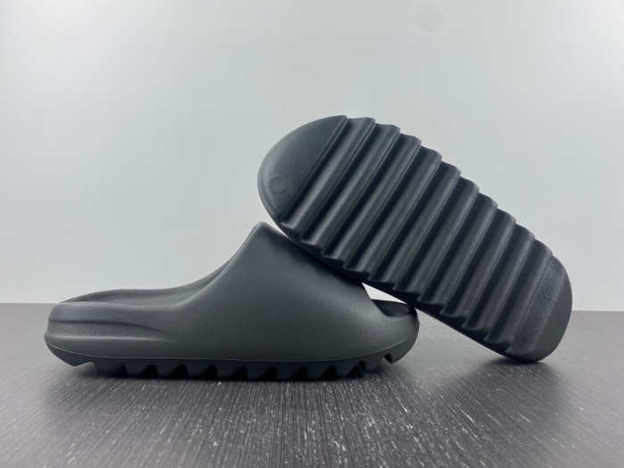 adidas Yeezy Slide Granite - ID4132