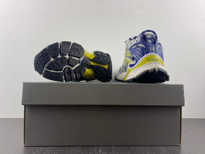 BALCIA RUNNER SNEAKER