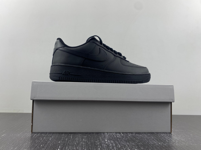 Nike Air Force 1 Low