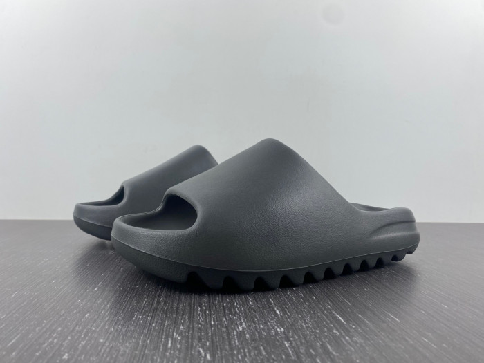adidas Yeezy Slide Granite - ID4132