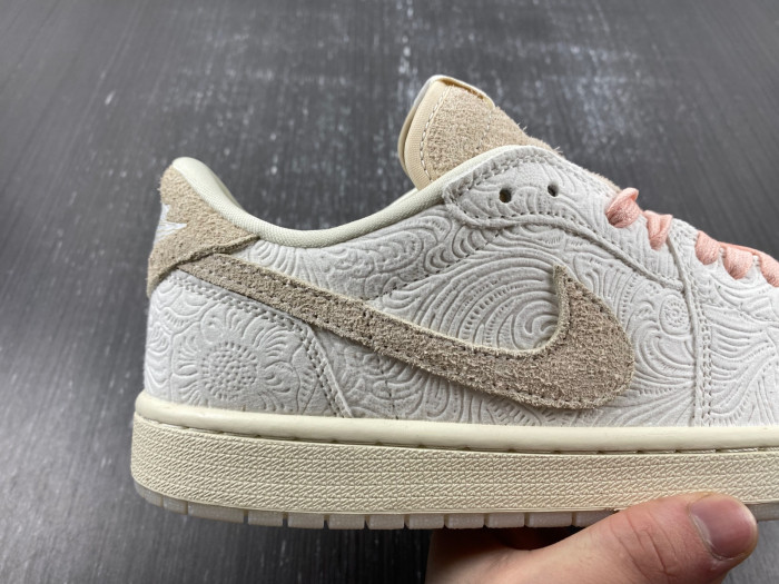 Chris Paul x Air Jordan 1 Low OG CP3 FZ0455-200