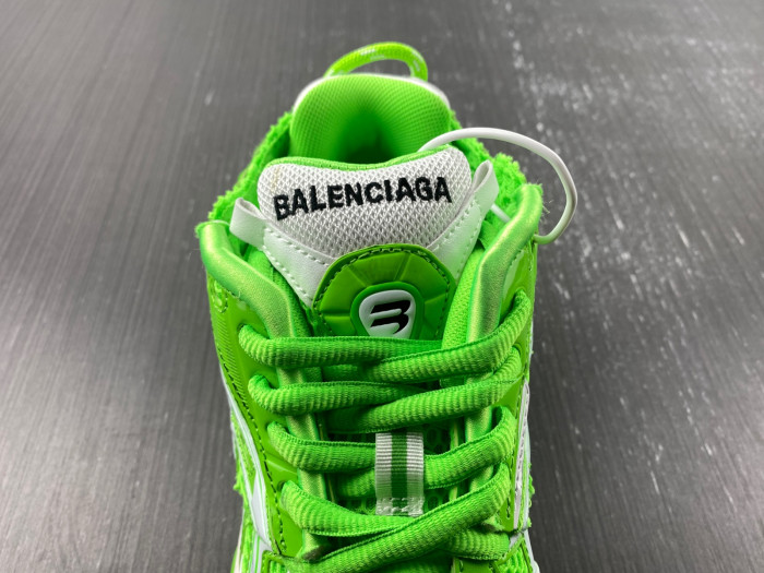 BALCIA RUNNER SNEAKER