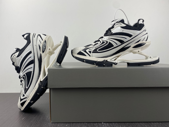 BALCIA X-Pander SNEAKER