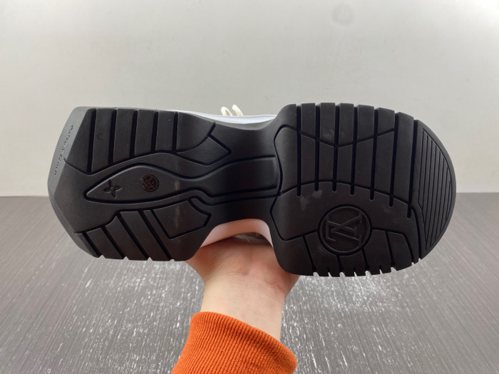 LUSV SNEAKERS