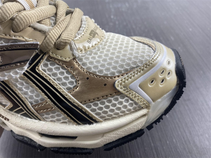 BALCIA RUNNER SNEAKER