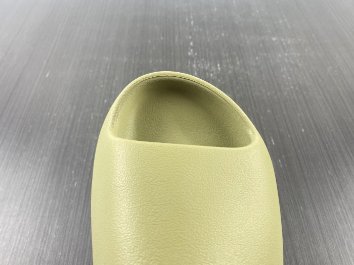 Adidas Yeezy Slide Resin FZ5904