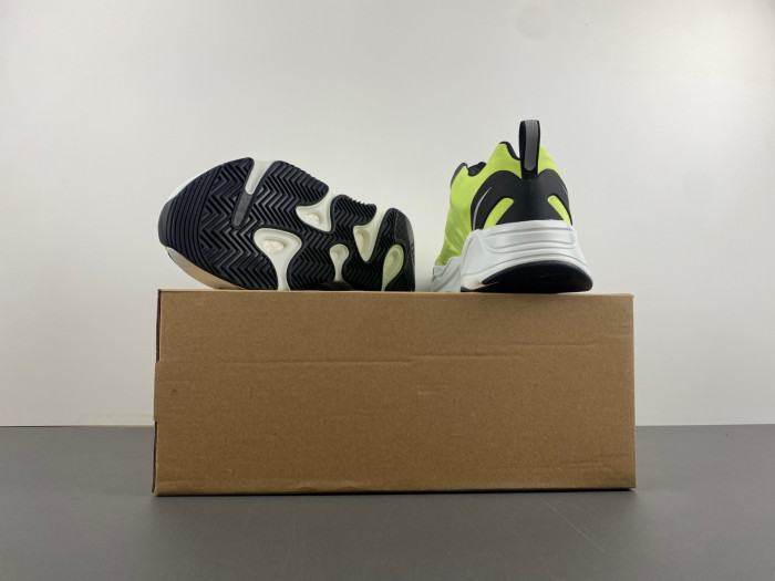 adidas Yeezy Boost 700 MNVN Laceless 