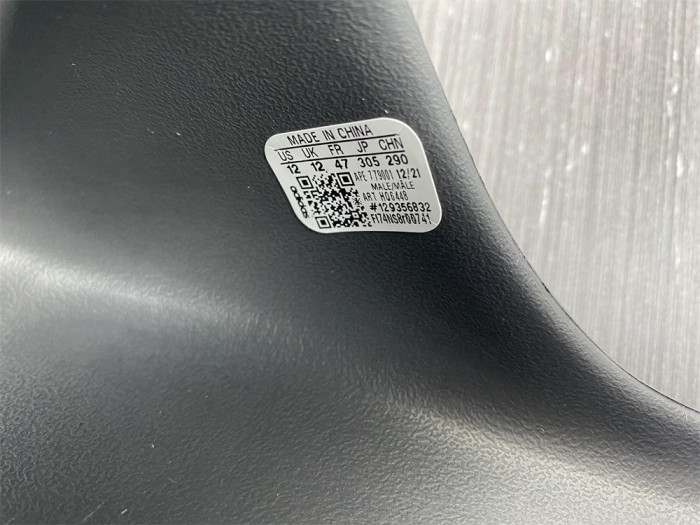 Yeezy Slide HQ6448
