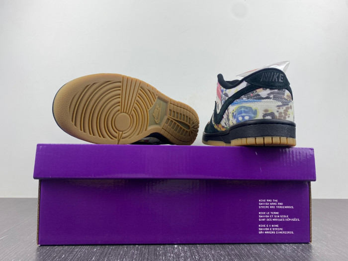 Supreme x Nike SB Dunk Low Rammellzee FD8778-001