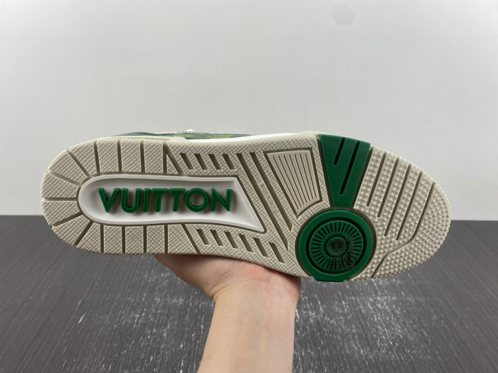 LUSV SNEAKERS