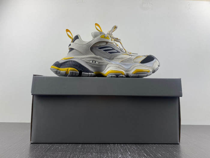 BALCIA RUNNER SNEAKER