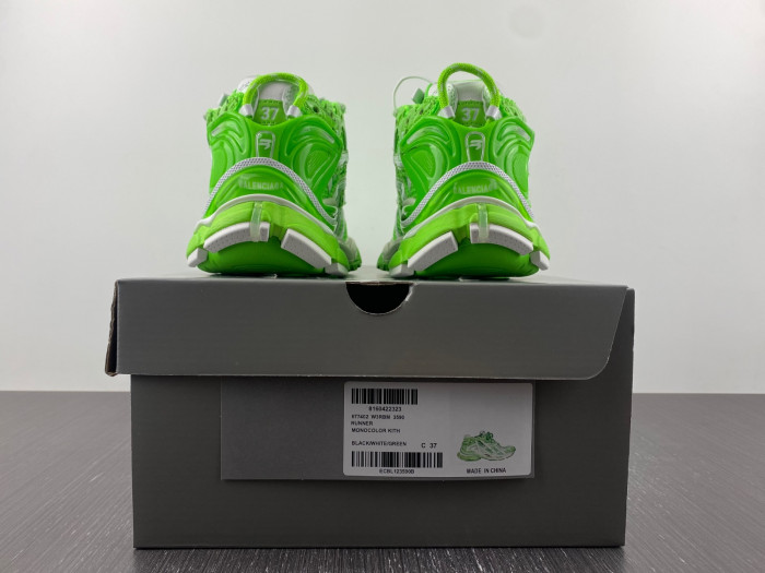 BALCIA RUNNER SNEAKER