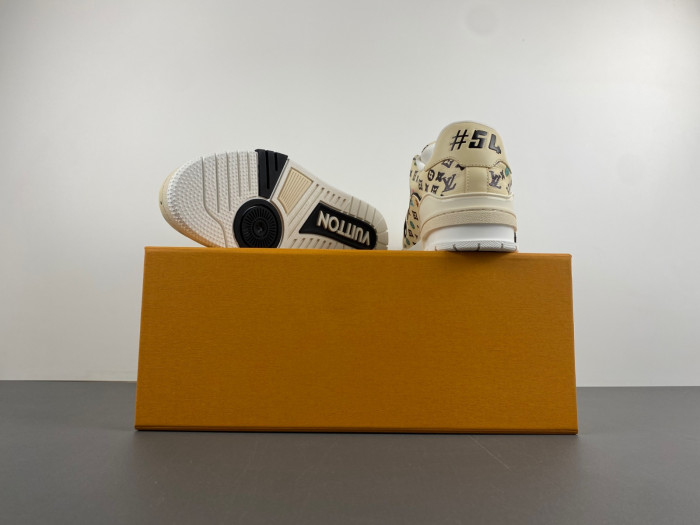 LUSV SNEAKERS