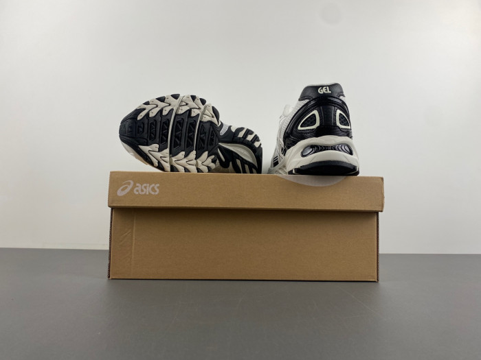 ASICS Gel-Kahana TR V4 Black White 1203A497-100