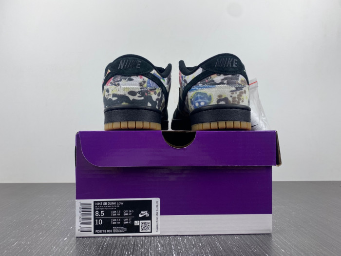 Supreme x Nike SB Dunk Low Rammellzee FD8778-001