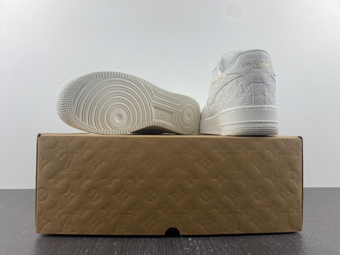 Louis Vuitton LV x NK Air Force - 1A9V87