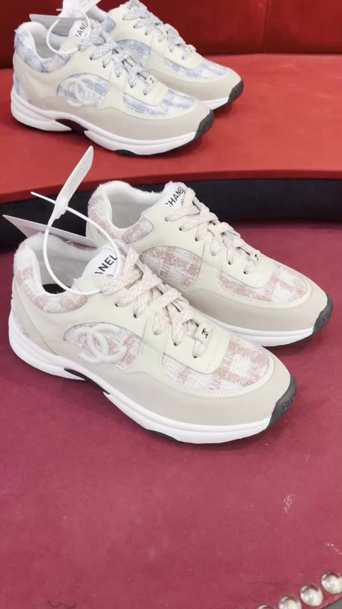 CHNL Sneaker