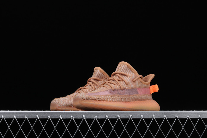KIDS YEEZY SHOES