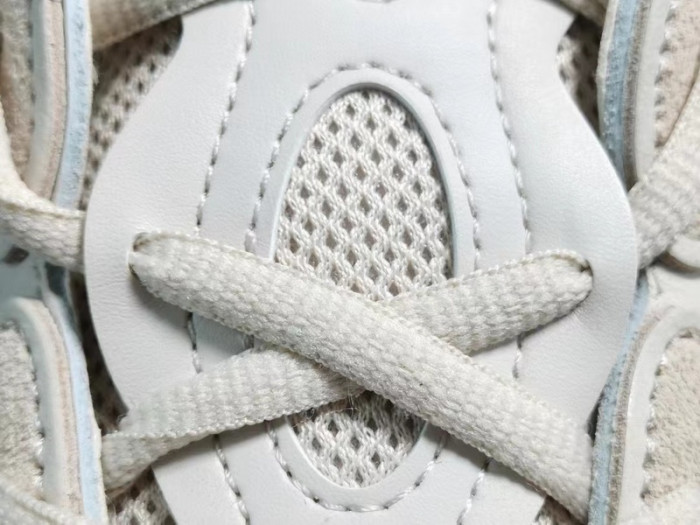 ADIDAS YEEZY DESERT RAT 500