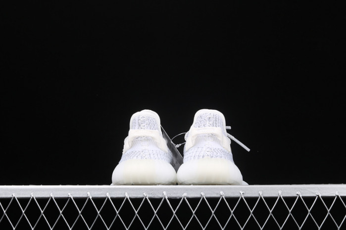 KIDS YEEZY SHOES