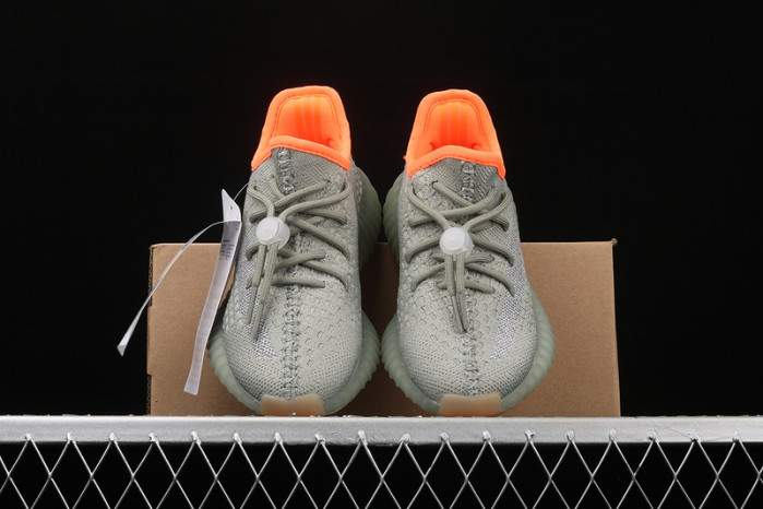 KIDS YEEZY SHOES