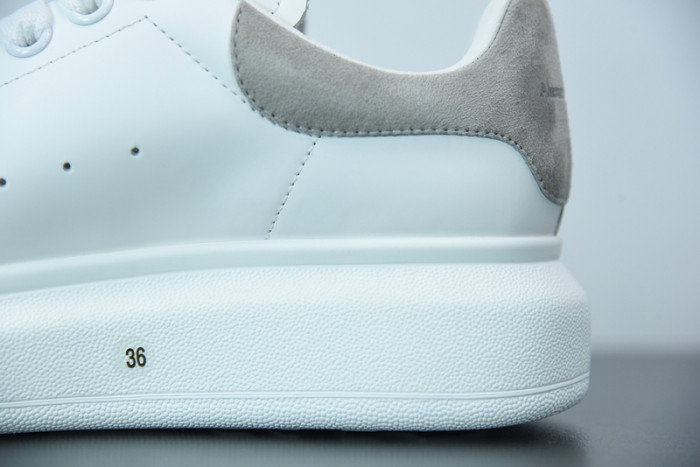 ALEXMQ Sneakers