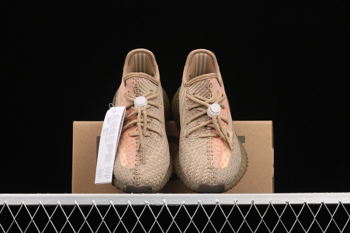 KIDS YEEZY SHOES