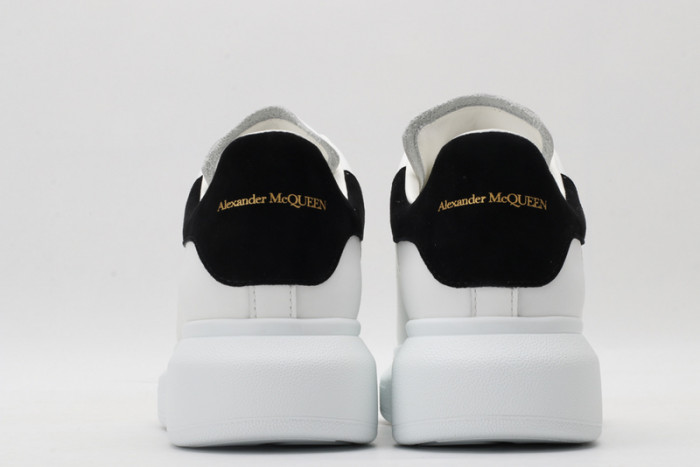 ALEXMQ Sneakers