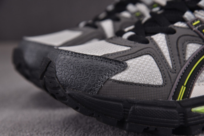 ASICS Gel-Kahana 8 Grey/Black 1011B109-026