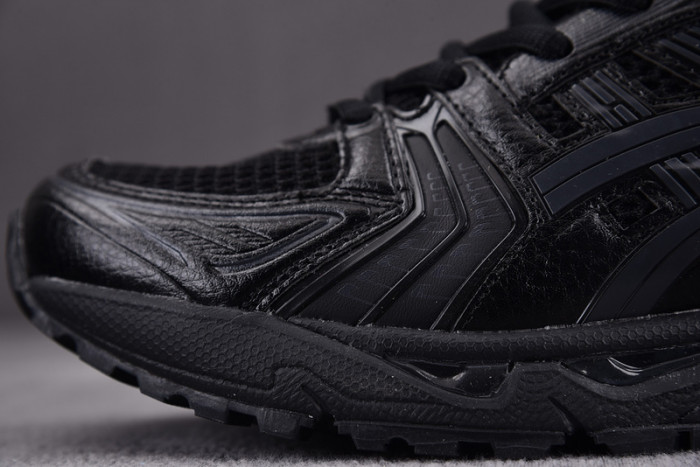 Asics Gel Kayano Triple Black Men