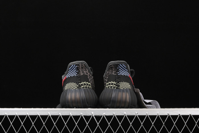 KIDS YEEZY SHOES