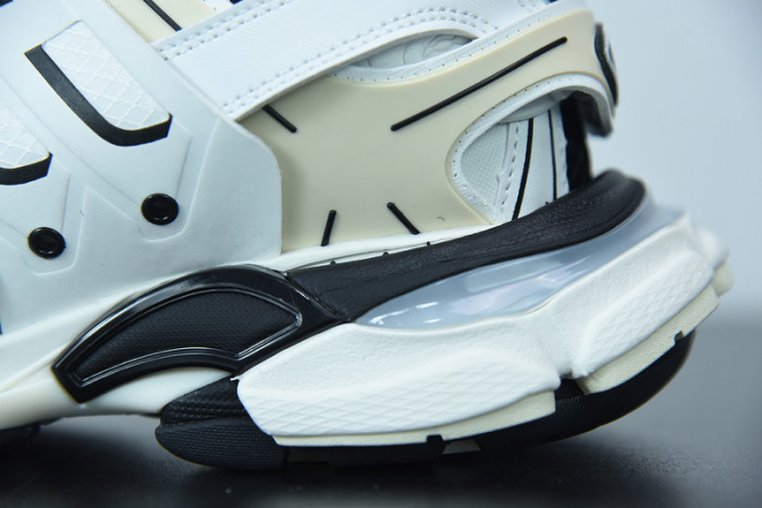 BALCIA Track SNEAKER