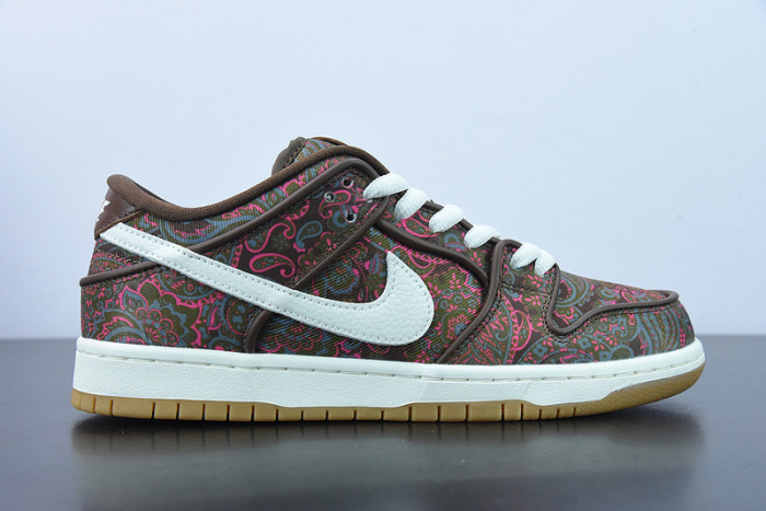 Nike SB Dunk Low Paisley DH7534-200