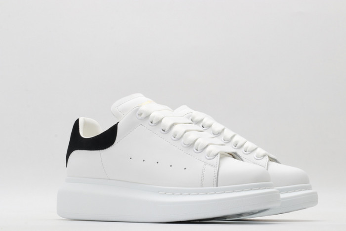 ALEXMQ Sneakers