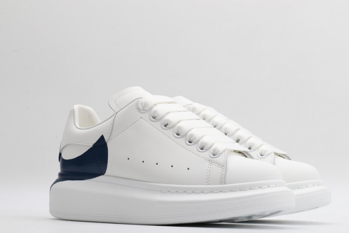 ALEXMQ Sneakers