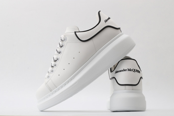 ALEXMQ Sneakers