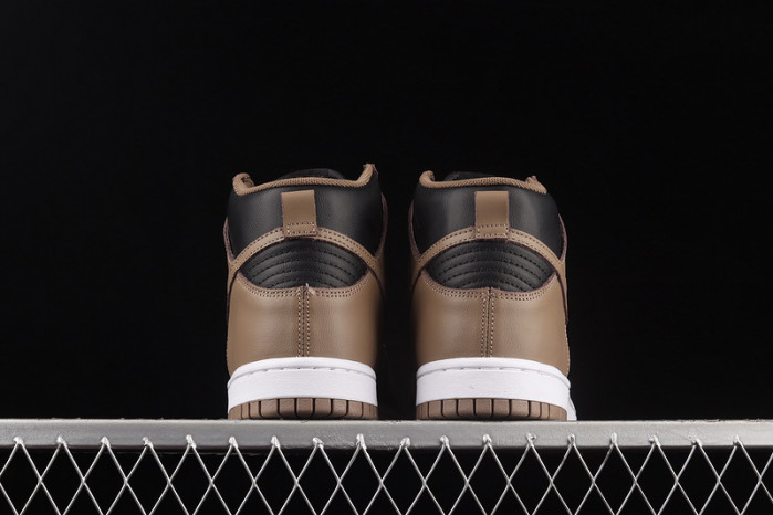 Nike Dunk High WMNS “Moon Fossil” DD1869-002