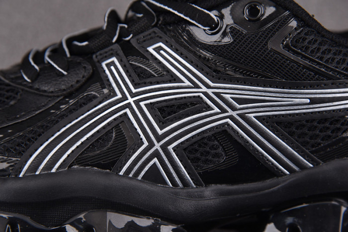 ASICS Gel-Quantum Kinetic Graphite Grey Black 1203A270-001