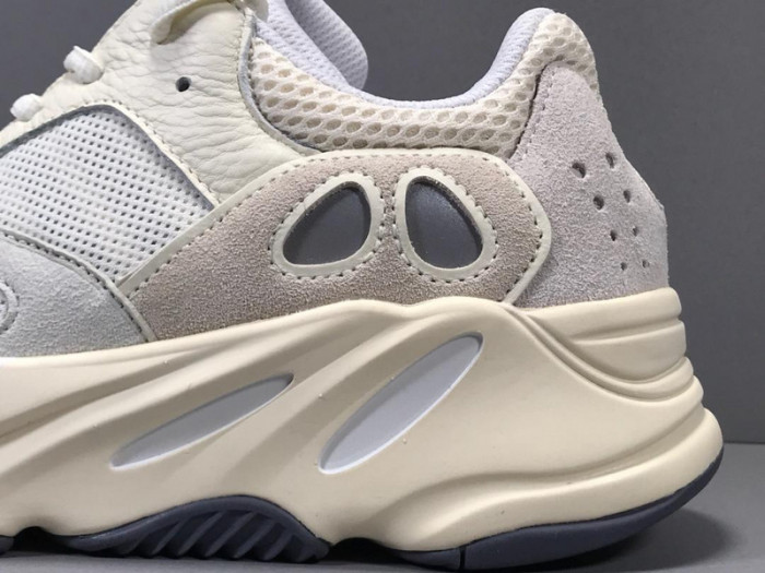 adidas Yeezy Boost 700 Analog EG7596