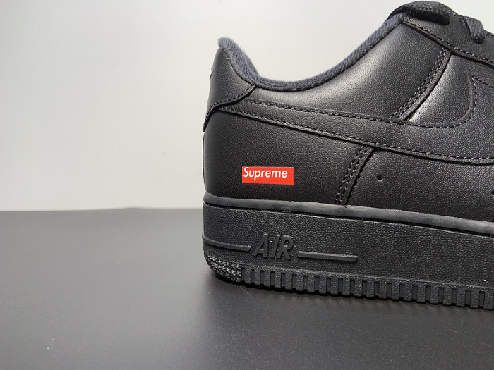 Supreme x Nike Air Force 1 Low Black CU9225-001