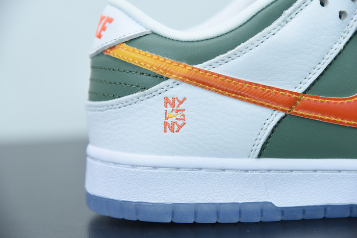 Nike Dunk Low “NY vs NY” DN2489-300