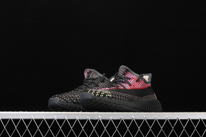 KIDS YEEZY SHOES