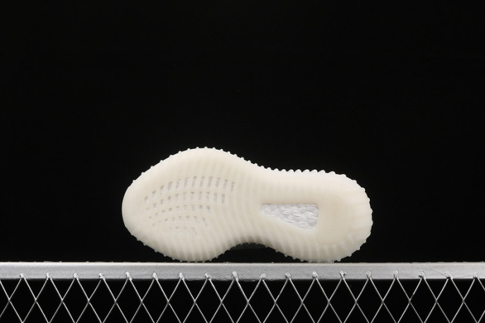 KIDS YEEZY SHOES